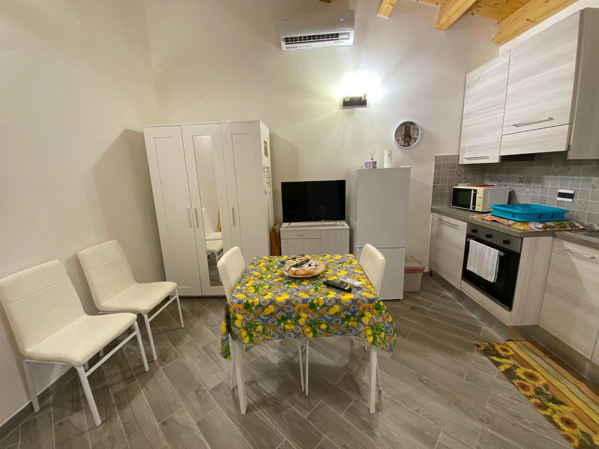 Casa Vacanze Giorgia โนโต ภายนอก รูปภาพ